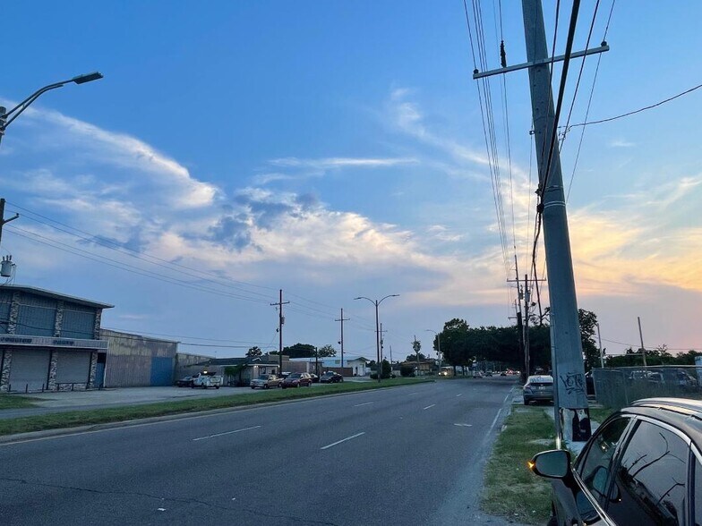 More Photos Of 7931 Chef Menteur Hwy, New Orleans Land For Sale