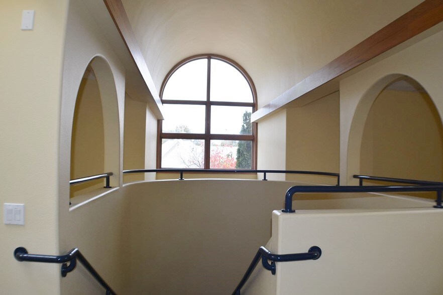 More Photos Of 1205 S Main St, Kalispell Office For Sale