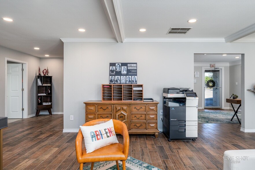 More Photos Of 5919 Buffalo Gap Rd, Abilene Medical For Sale