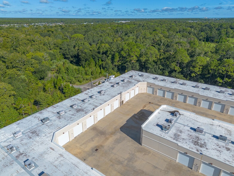 More Photos Of 3088 W International Speedway Blvd, Daytona Beach Self Storage For Sale