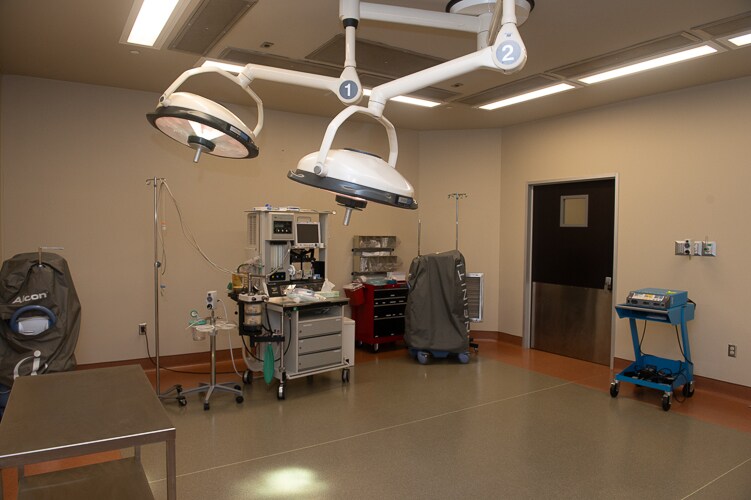 More Photos Of 17170 I-12 Service rd, Ponchatoula Medical For Sale