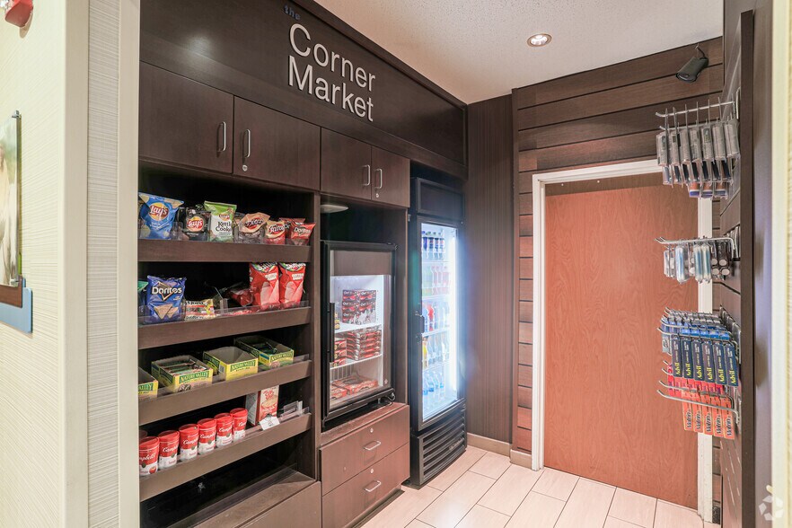 More Photos Of 3930 Stahl Dr SE, Grand Rapids Hotel For Sale