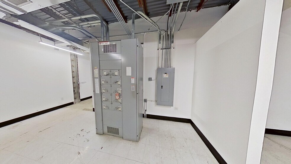 More Photos Of 1830 S Bannock St, Denver Manufacturing For Lease