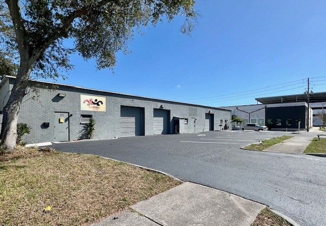 More Photos Of 211 14th St N, Saint Petersburg Light Manufacturing For Lease