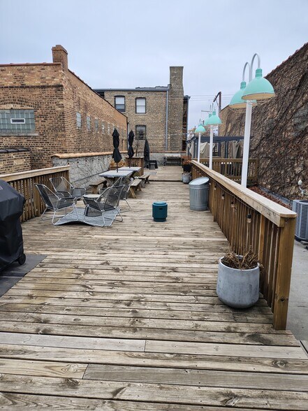 More Photos Of 3317 W Fullerton Ave, Chicago Storefront Retail Office For Lease