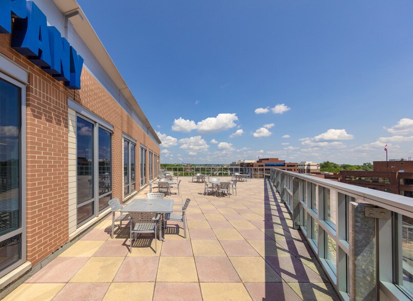 More Photos Of 1701 Duke St, Alexandria Office For Lease