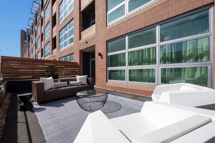 More Photos Of 4535 Forest Park Ave, Saint Louis Multifamily For Sale