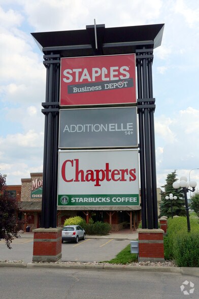 More Photos Of 11 Bellerose Dr, St. Albert General Retail For Lease