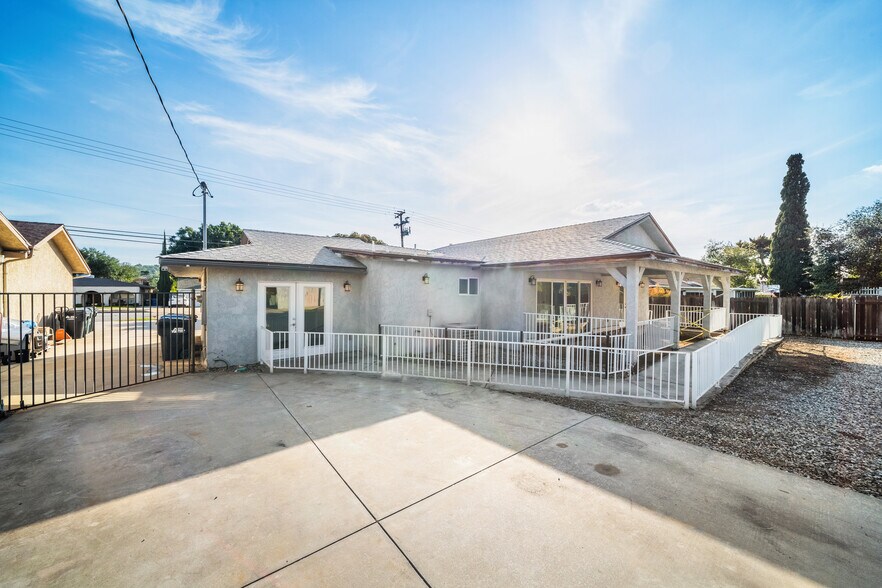 More Photos Of 549 E Ada Ave, Glendora Congregate Senior Housing For Sale