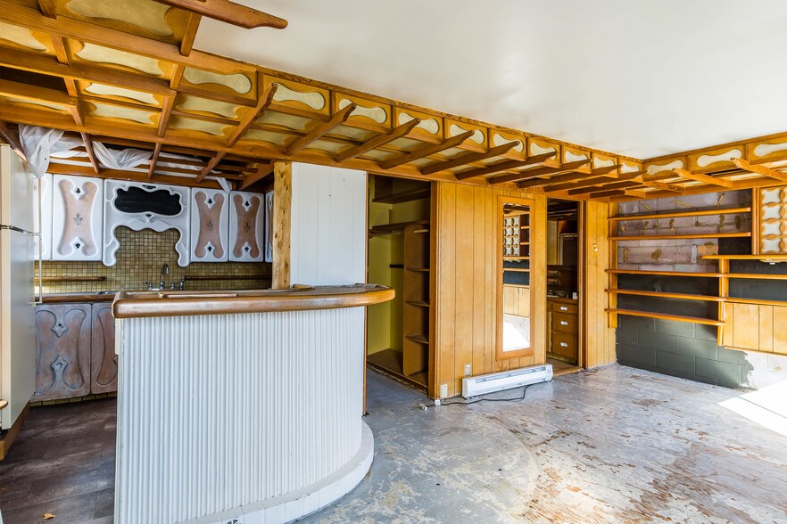 More Photos Of 290 Seminary Ave, Ukiah Storefront Retail Residential For Sale