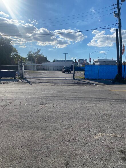 More Photos Of 300 NW 79th St, Miami Land For Sale