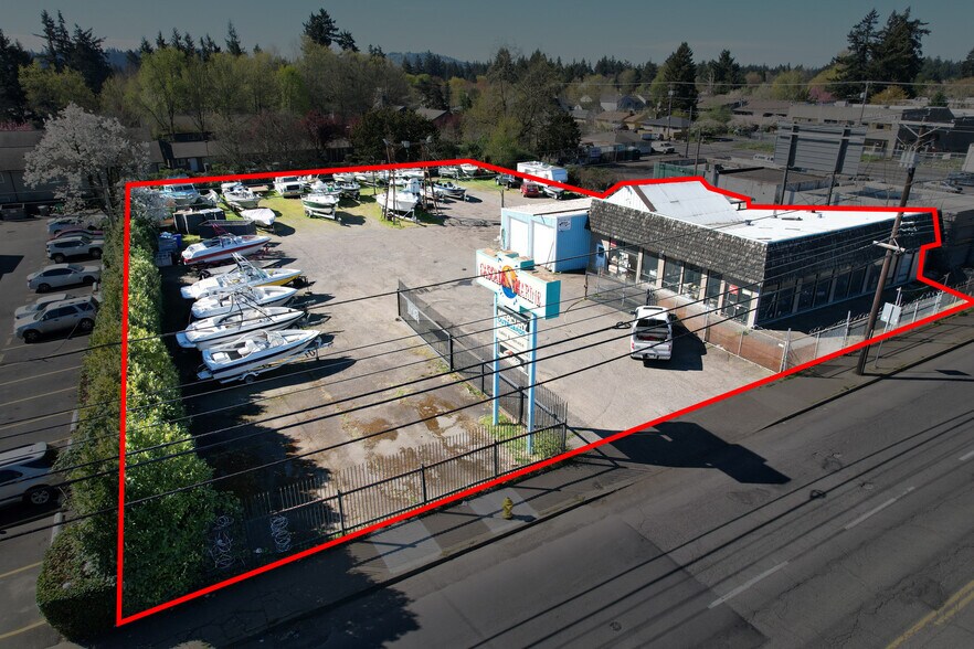 Primary Photo Of 14900 SE Stark St, Portland Storefront Retail Residential For Sale