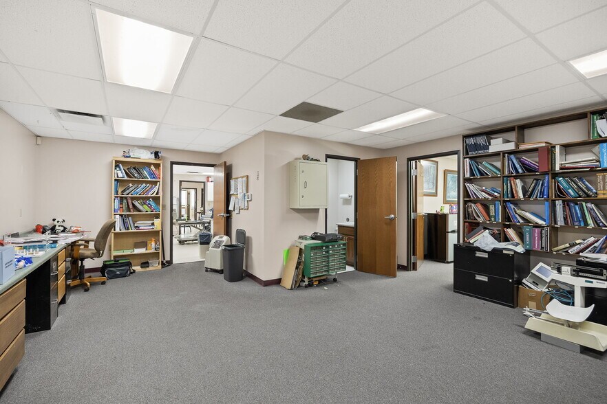 More Photos Of 20994 State Route K, Saint Joseph Office For Lease