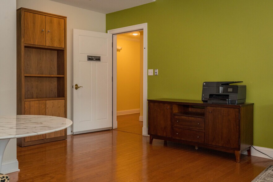 More Photos Of 262-268 Broadway, Saratoga Springs Office Residential For Sale