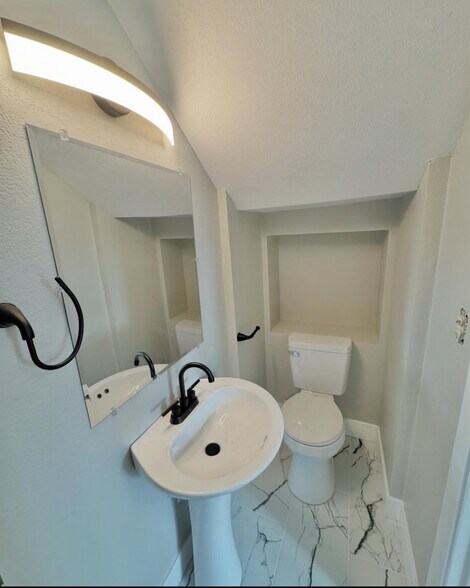 More Photos Of 324 E Bijou St, Colorado Springs Apartments For Sale