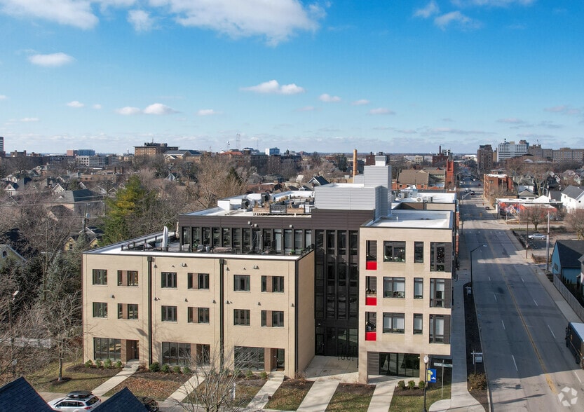 More Photos Of 319 E 16th St, Indianapolis Apartments For Lease