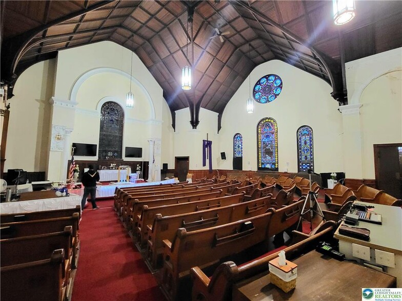More Photos Of 425-429 Walnut St, Catasauqua Religious Facility For Sale