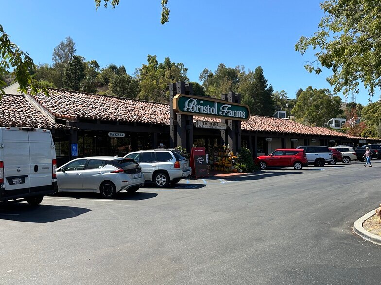 More Photos Of 811-897 Silver Spur Rd, Rolling Hills Estates Unknown For Lease