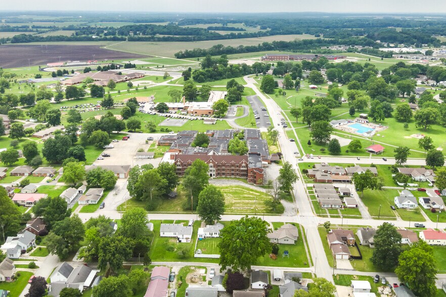 More Photos Of 1616 Cedar St, Lawrenceville Skilled Nursing Facility For Sale