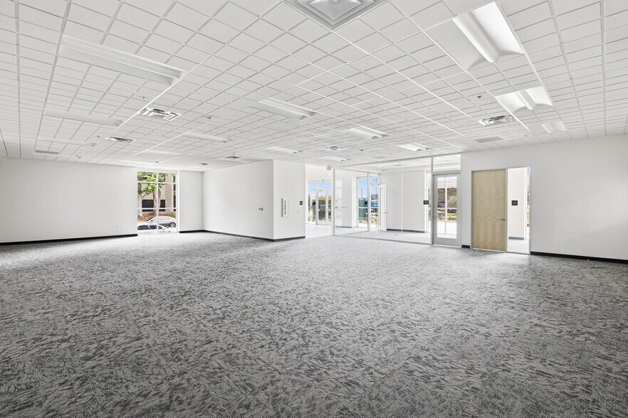 More Photos Of 11311 Western Ave, Garden Grove Manufacturing For Sale