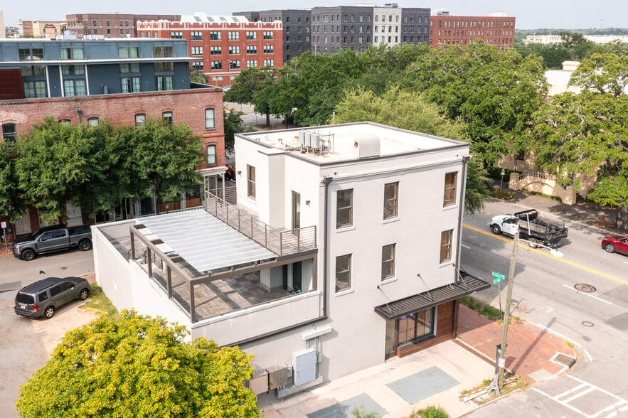 More Photos Of 30-32 Martin Luther King Jr Blvd, Savannah Restaurant For Lease