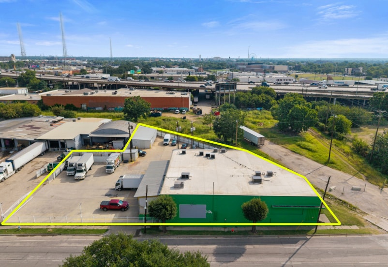 Primary Photo Of 2438 S Cesar Chavez Blvd, Dallas Manufacturing For Sale