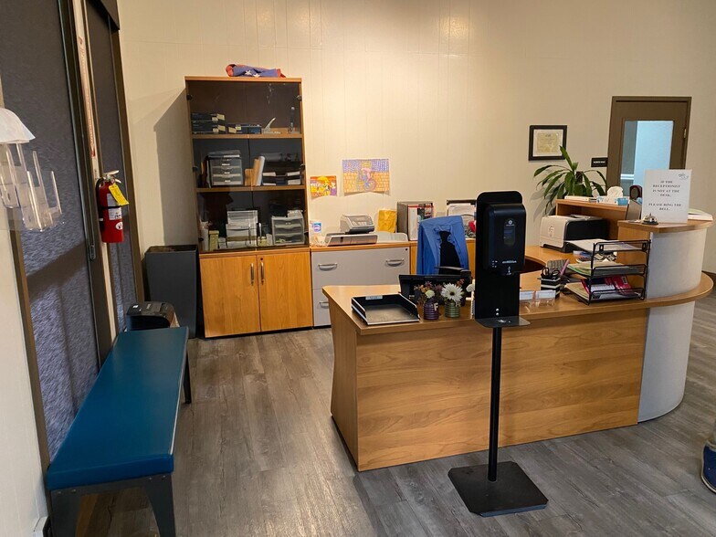 More Photos Of 4303 E Ashlan, Fresno Office For Lease