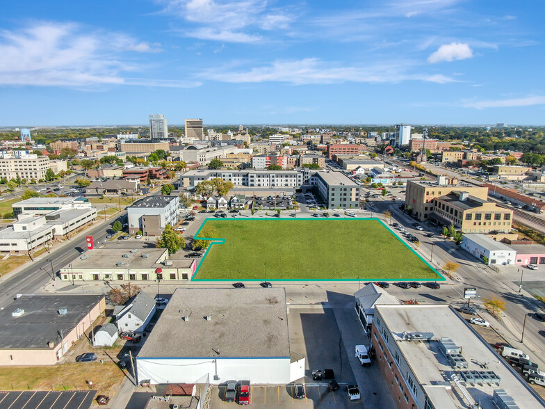 Primary Photo Of 11 12th N. st, Fargo Land For Sale