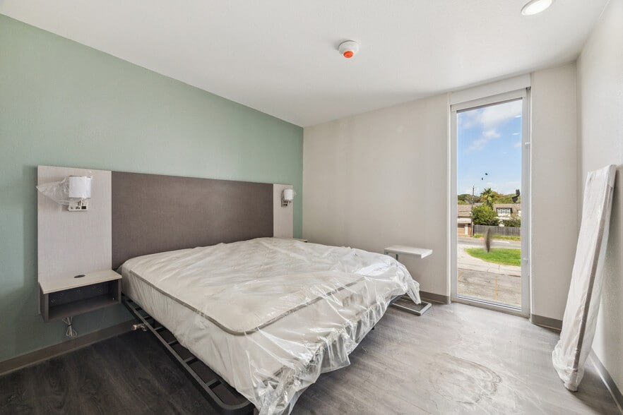 More Photos Of 5005 Avenue U, Galveston Hotel For Sale