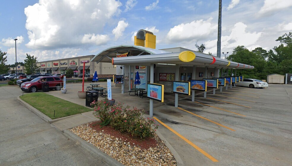 More Photos Of 13200 Crystal Hill Rd, North Little Rock Fast Food For Sale