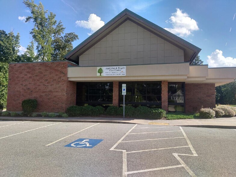 More Photos Of 5605 Hilltop Rd, Jamestown Office For Lease