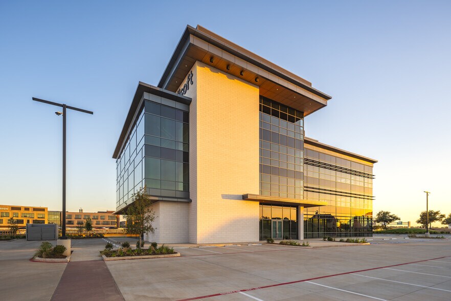 More Photos Of 6932 Brisbane ct, Sugar Land Office For Lease