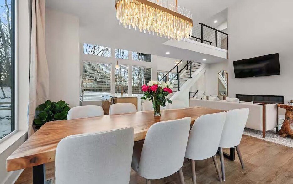 More Photos Of 25085-25349 Buena Vista Rd, Rockbridge Hotel For Sale