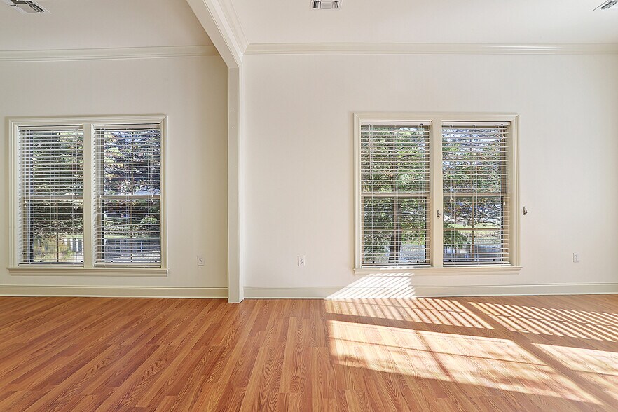 More Photos Of 10620 Timberlake Ave, Baton Rouge Medical For Lease