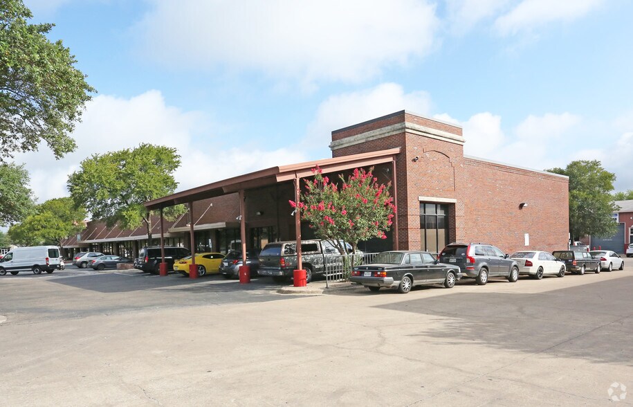 More Photos Of 4201 Congress Ave S, Austin Unknown For Lease