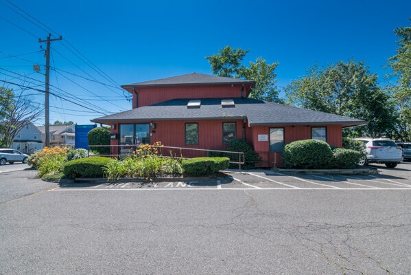 Primary Photo Of 860 Boston Rd, Springfield Medical For Lease