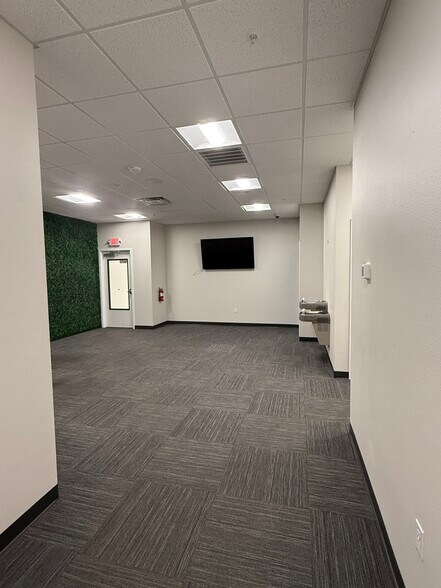 More Photos Of 11541 Trinity Blvd, Trinity Office For Lease