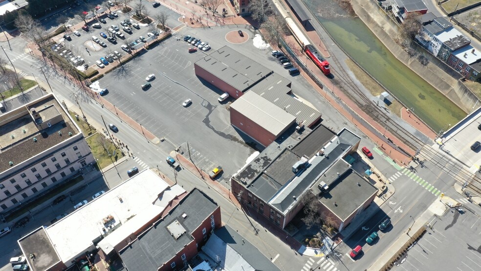 Primary Photo Of 19 Baltimore St, Cumberland Specialty For Sale