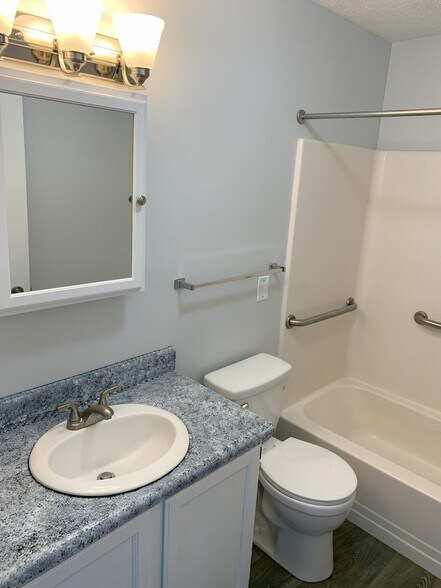 More Photos Of 59 Lincoln Way E, Massillon Apartments For Lease
