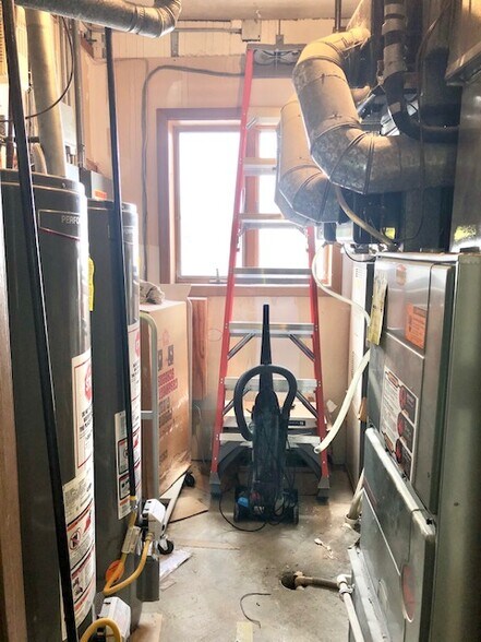 More Photos Of 8224 Calumet Ave, Munster Medical For Lease