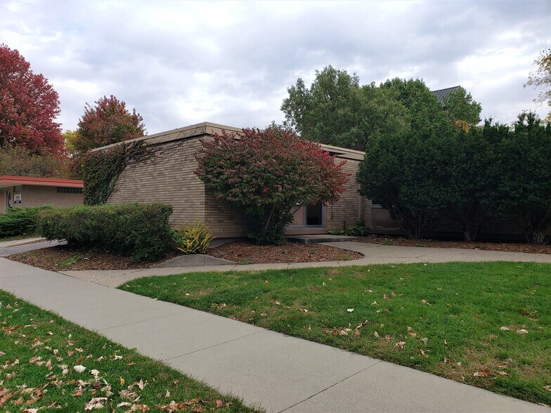 More Photos Of 616 Kellogg Ave, Ames Office For Lease