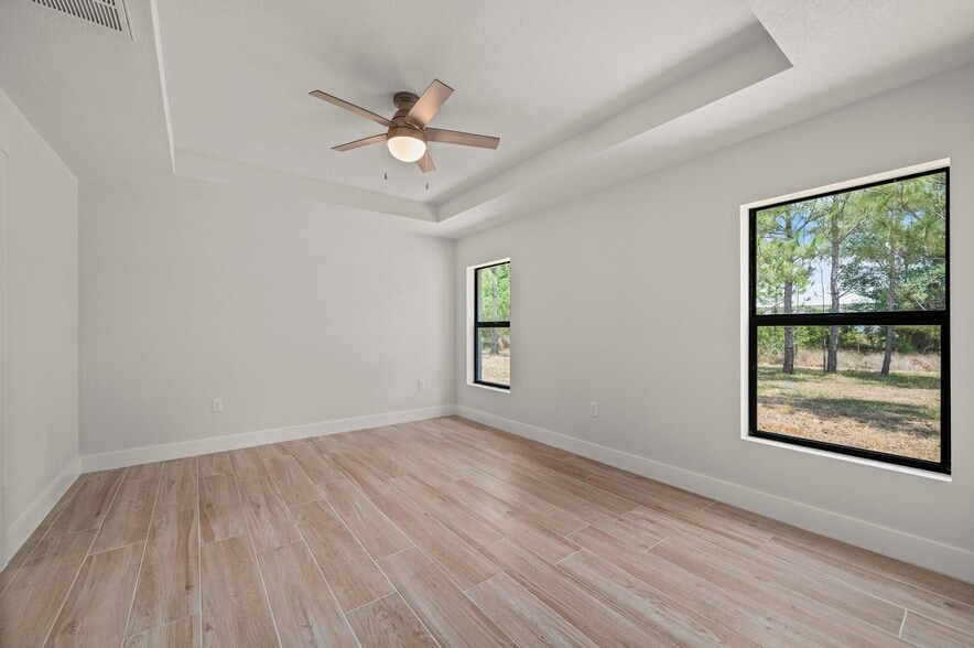 More Photos Of 26136 Northern Cross Rd, Punta Gorda Apartments For Sale