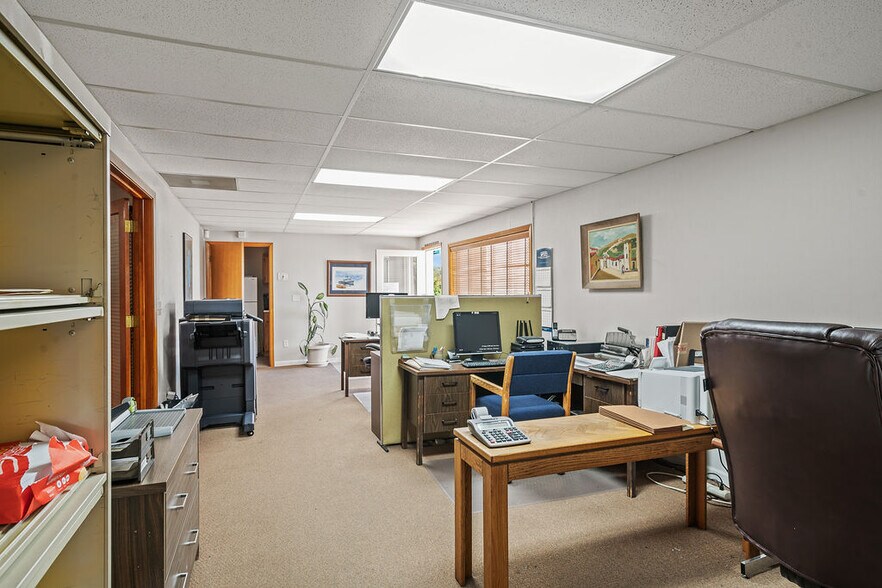More Photos Of 2828 Easy St, Placerville Office For Lease