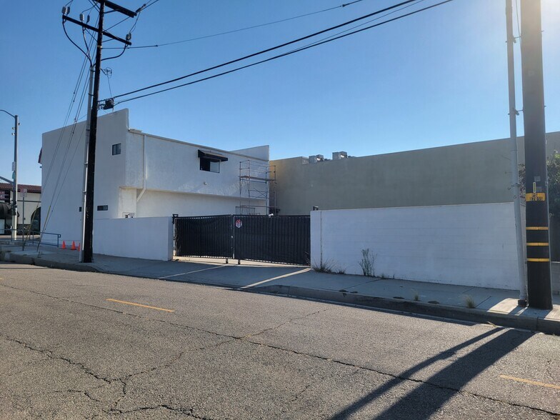 More Photos Of 2101 Pacific Coast Hwy, Lomita Storefront Retail Office For Lease