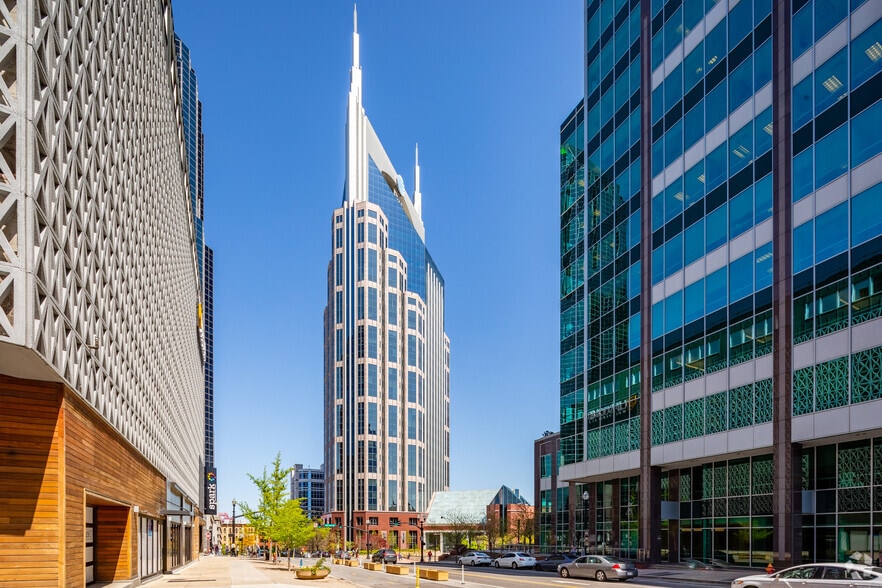 More Photos Of 333 Commerce St, Nashville Loft Creative Space For Lease