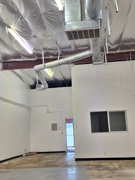 More Photos Of 5067-5085 Arville St, Las Vegas Unknown For Lease