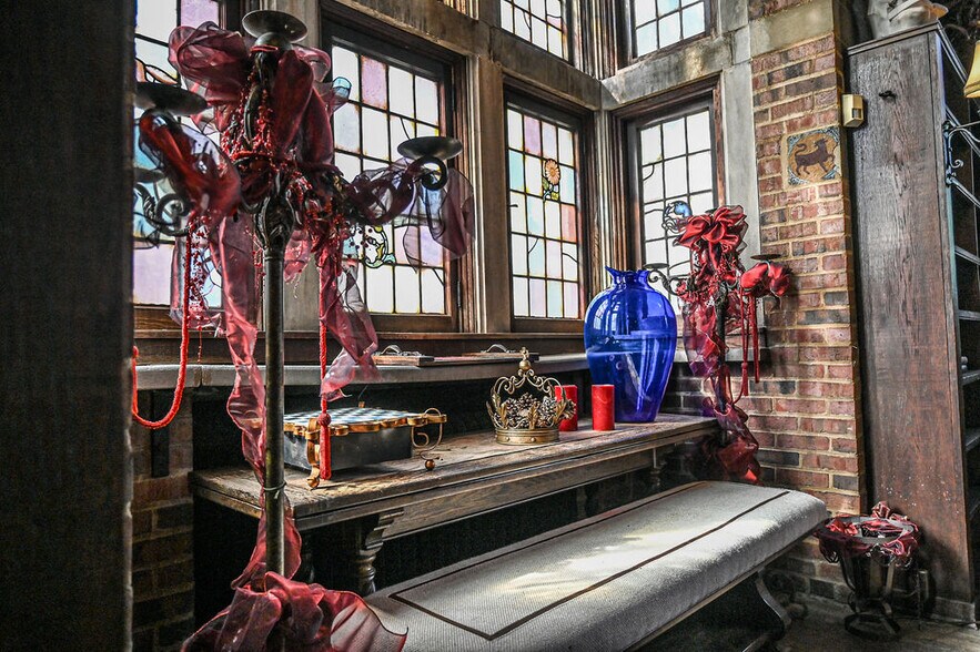 More Photos Of 1272 SW Fillmore St, Topeka Hospitality For Sale