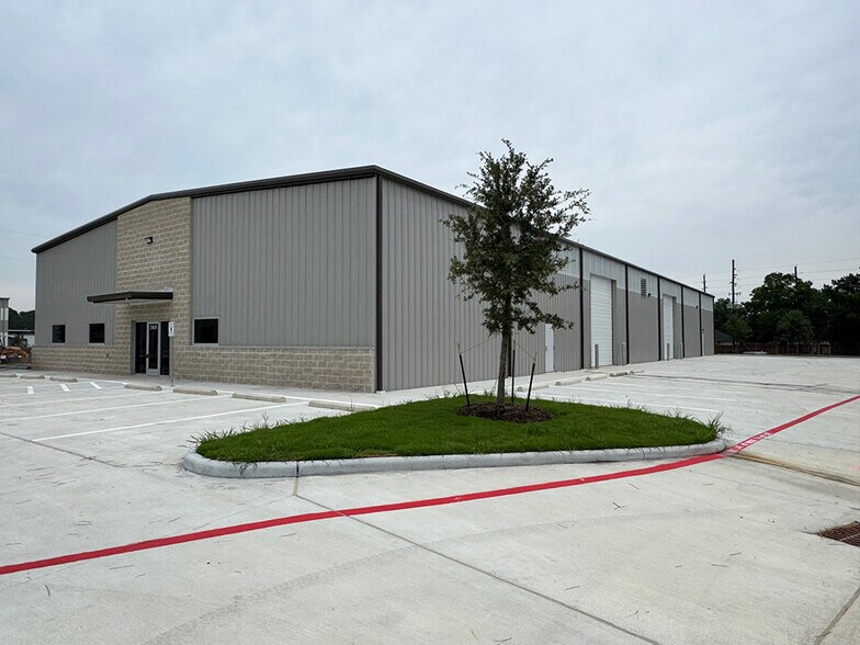 Primary Photo Of 21431 Hufsmith-Kohrville Rd, Tomball Warehouse For Sale