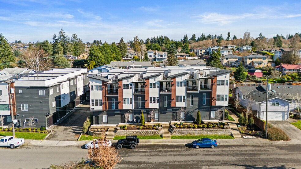 More Photos Of 8524 19th St W, Tacoma Apartments For Sale