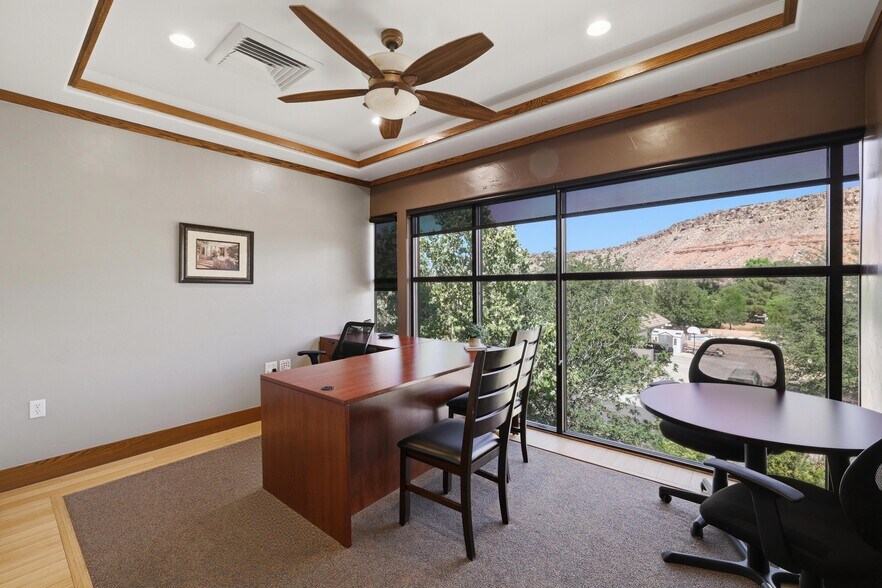 More Photos Of 169 W 2710 S Cir, St George Office For Sale